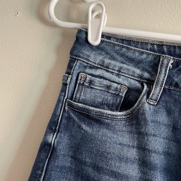 KanCan 28 Distressed Split Frayed Hem Signature Kurvy Ultra High Rise Ankle Jean - Picture 7 of 13